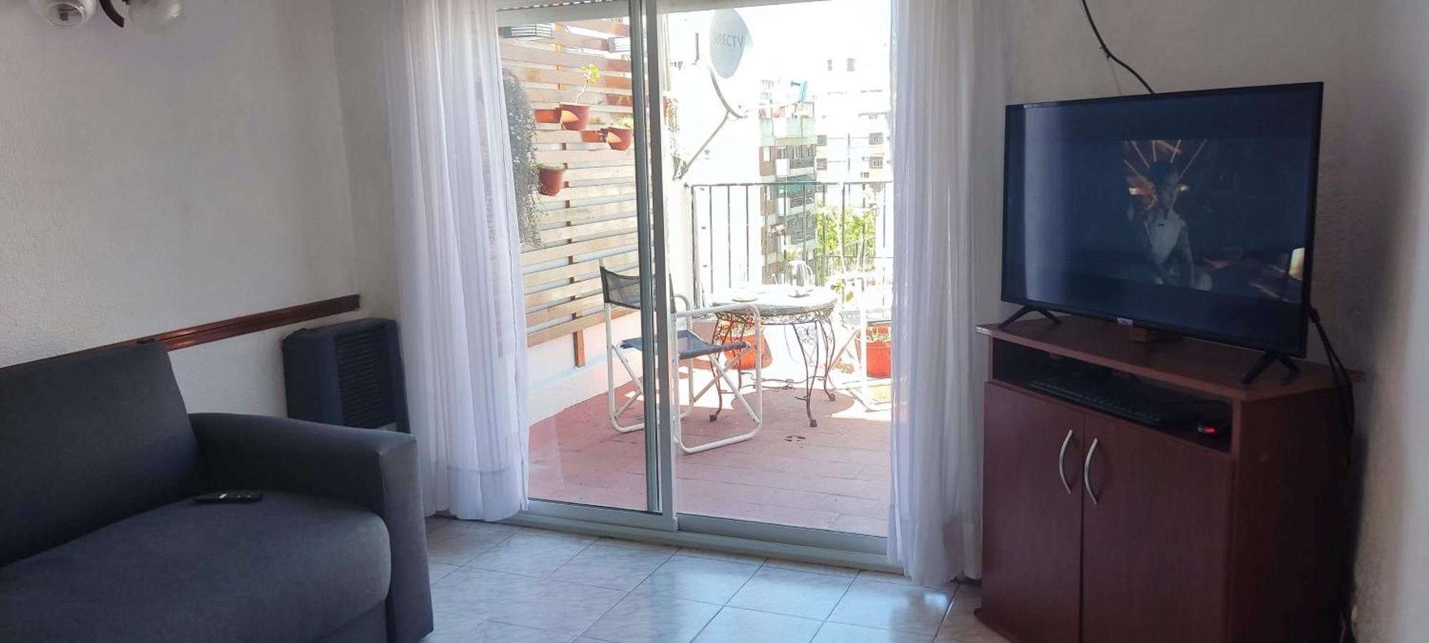A Pasos Del Mar Con Enorme Terraza! Apartment *